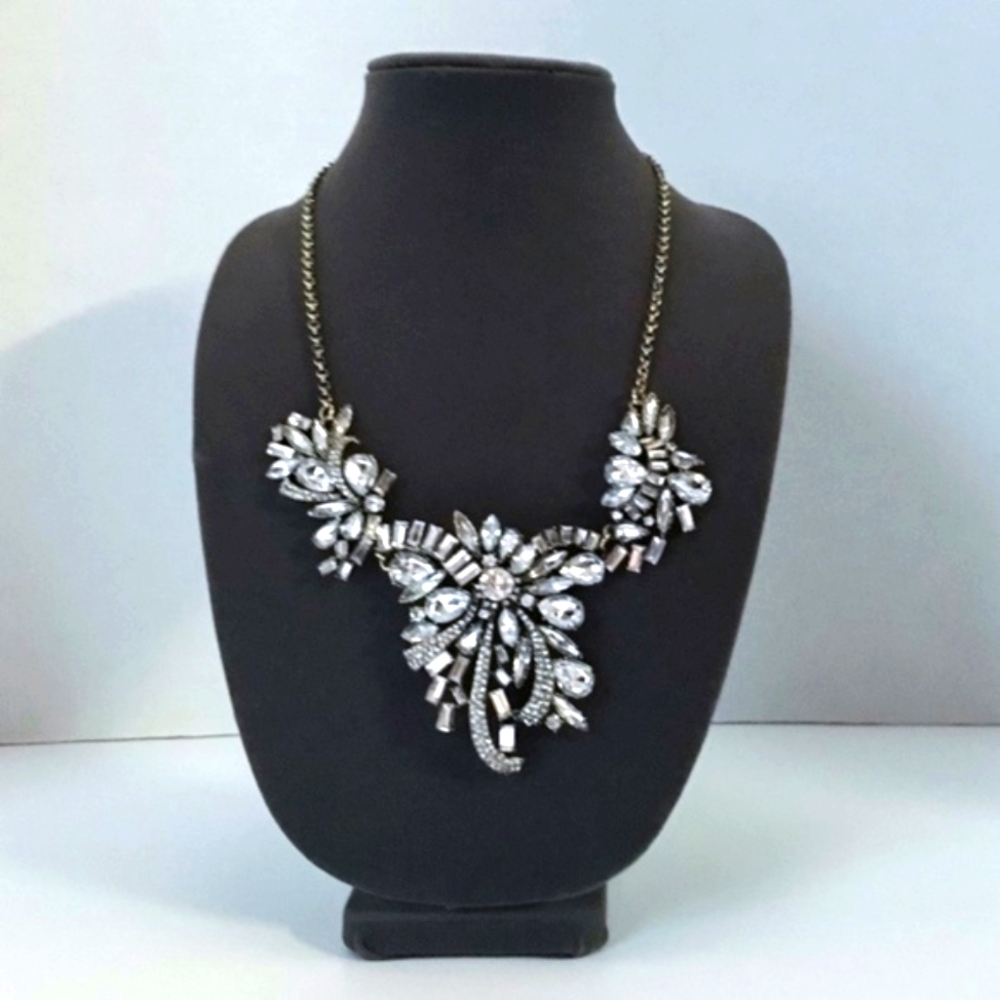 Clear Crystal Necklace